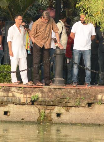 Amitabh Bachchan visits Kolkata 