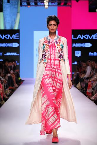 LFW: Krishna Mehta showcases her creations
