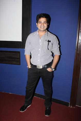 Mahesh Manjrekar theatrical trailer of Mohan Joshi starrer 