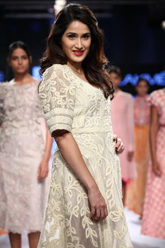 LFW: Pallavi Singhee collections showcased