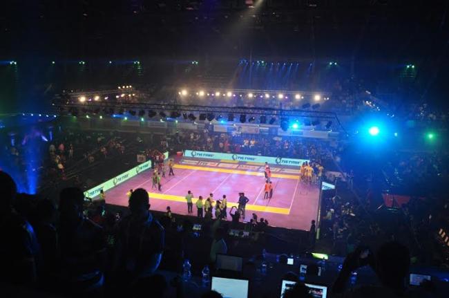 Pro Kabaddi: Koel Mallick recites national anthem