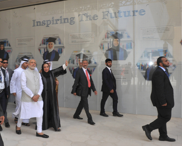 Narendra Modi takes a tour of Masdar City
