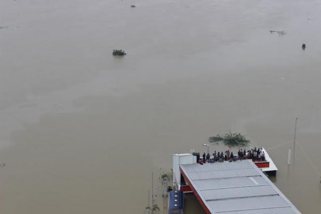 Indian Airforce engage in Chennai rescue operations