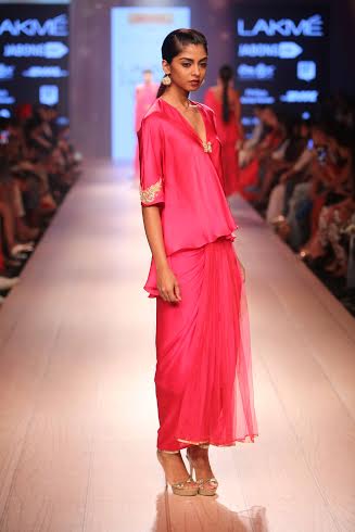 DHL unveils collections by Anand Kabra and Nikasha at LFW
