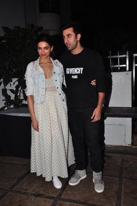 Team Tamasha attends festival at Prithvi Theatre