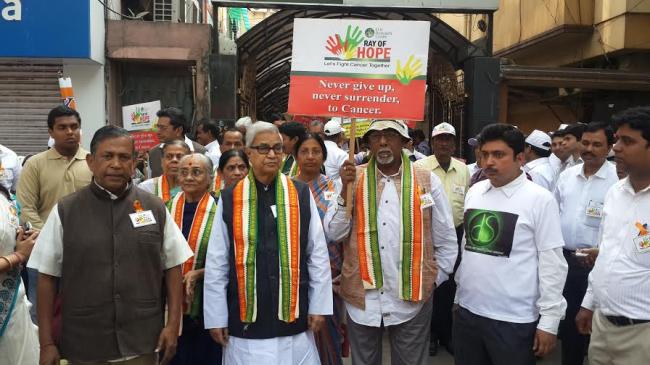  Kolkata's D.S. Research Centre organizes 'Ray of Hope' on World Cancer Day 
