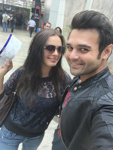 'Ishqedarriyaan' actors Mahaakshay, Evelyn have a blast duringRaipur promotions