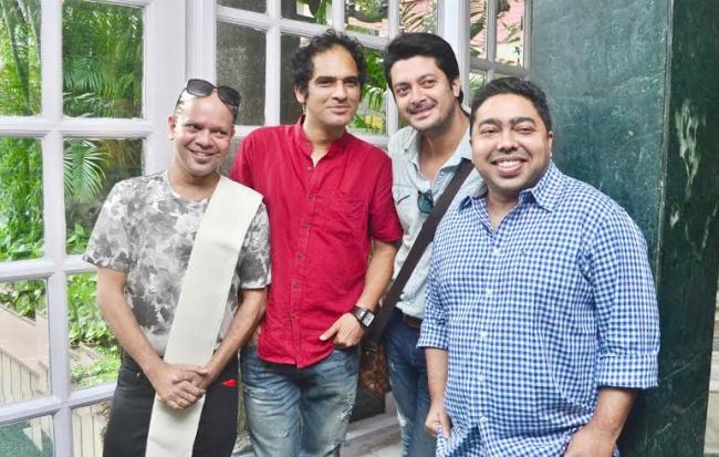 Sushmita Sen along with 'Nirbaak' team interact with media in Kolkata 