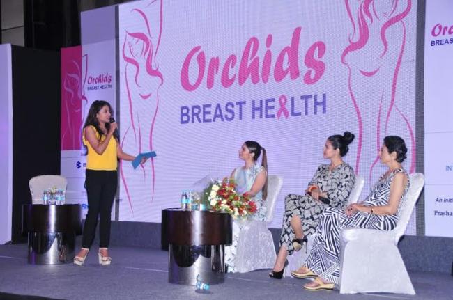 Tanuja, Kajol, Tanishaa  come together for Breast Cancer Awareness