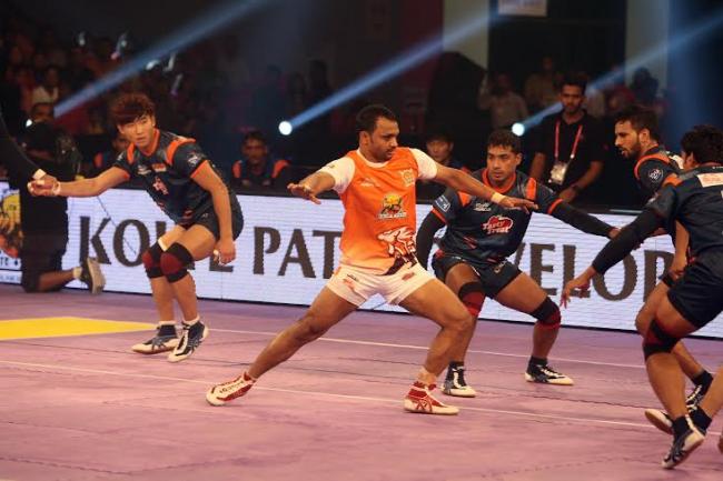 Pravin Niwale stars in Paltan's first win