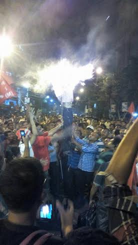 Left Front holds protest rally in Kolkata