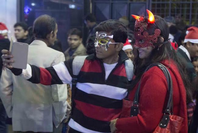 Kolkata celebrates Christmas