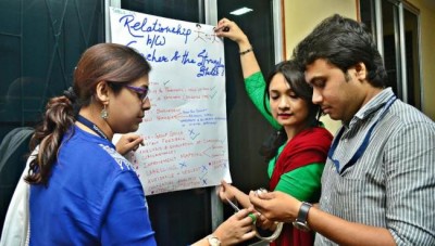 US educator conducts workshop in Kolkata school to help 'slow learners'