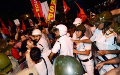 Left Front leaders 'lathicharged'