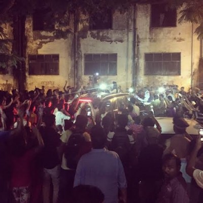 Fans go crazy for Shraddha Kapoor