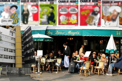 Gunmen attack Paris HQ of French satirical magazine, 11 killed