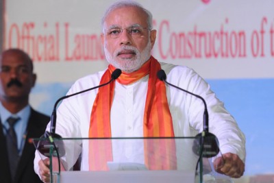 Modi pays homage to Bhagat Singh, Sukhdev, Rajguru