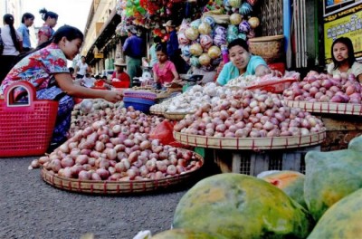 Modest global growth set to continue for rest of year: UN economic report