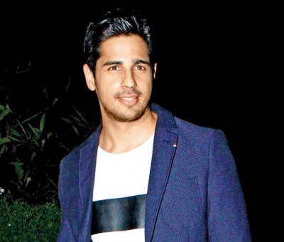 Fans send good luck present for Sidharth Malhotra