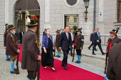 At G7 Summit, Ban outlines draft UN action plan to prevent violent extremism