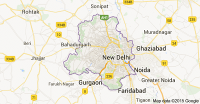 Fire destroys 250 slum dwellings in Delhi