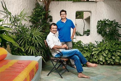 Rajkumar Hirani starts work on Sanjay Dutt's biopic