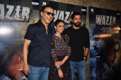 Wazir's first song 'Tere Bin' is all about love with love