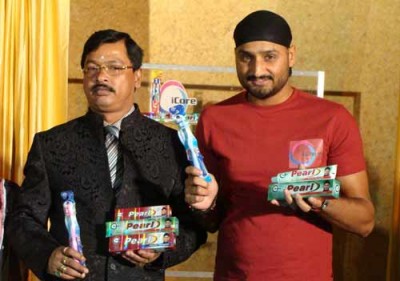 Harbhajan Singh included in Indian squad for remaining series against India