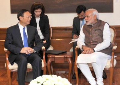 Yang Jiechi calls on PM Modi