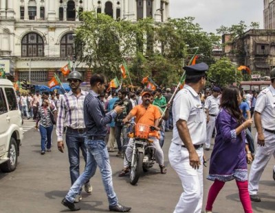  Strike affects normal life in Bengal