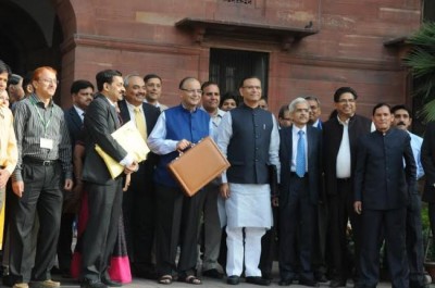 Jaitley announces strict new law to curb black money