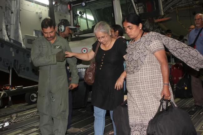 IAF evacuates 546 Indian nationals from quake hit Nepal 