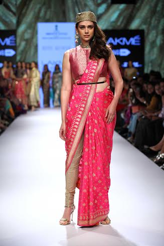 Ritu Kumar's collection showcased in LFW
