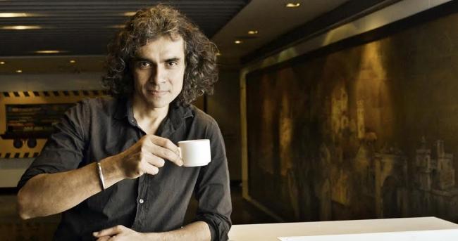 Kolkata: Imtiaz Ali, Rituparna Sengupta address media on 'Teenkahon'
