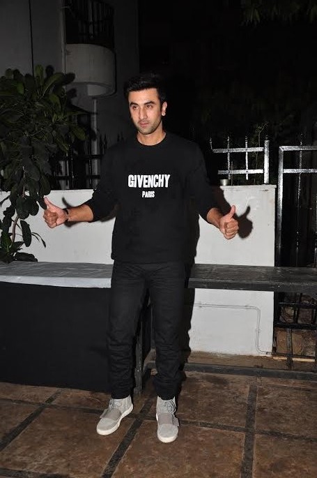 Team Tamasha attends festival at Prithvi Theatre