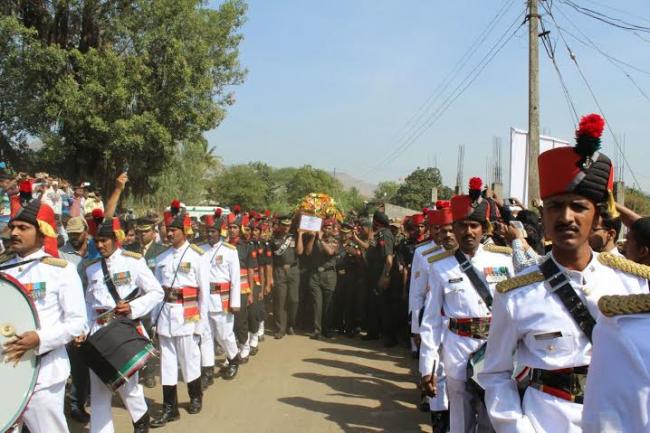 Col Santosh Mahadik cremated