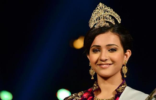 P. C. Chandra hosts Goltlites Diva contest