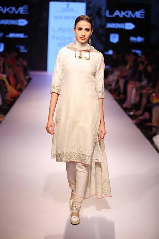 LFW SR 2015: Gaurang Shah, Shruti Sancheti, Soumitra showcase collection