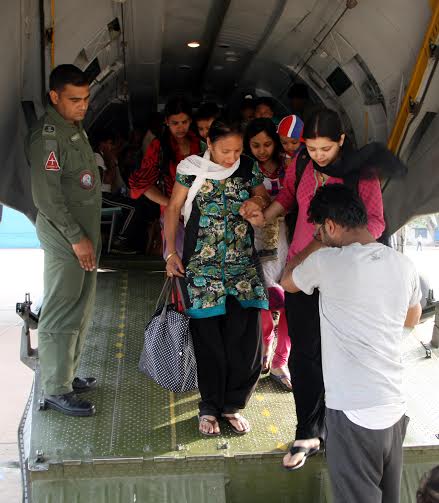 Nepal quake: IAF, Indian Army continue relief operations