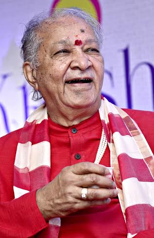 Hariprasad Chaurasia inaugurates exhibition in Kolkata