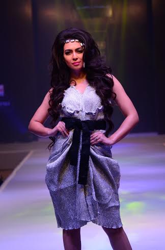 Jattinn Kocchhar showcases collection at  Kingfisher Ultra Bengal Fashion Week