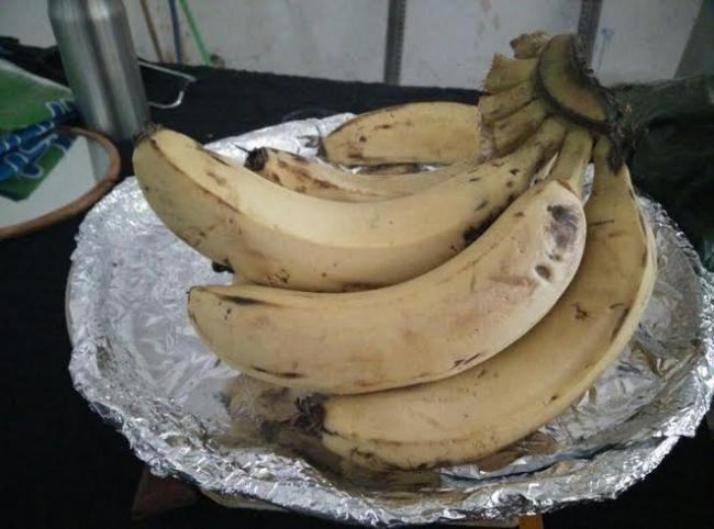 Stars have fun while shooting for Piku poster