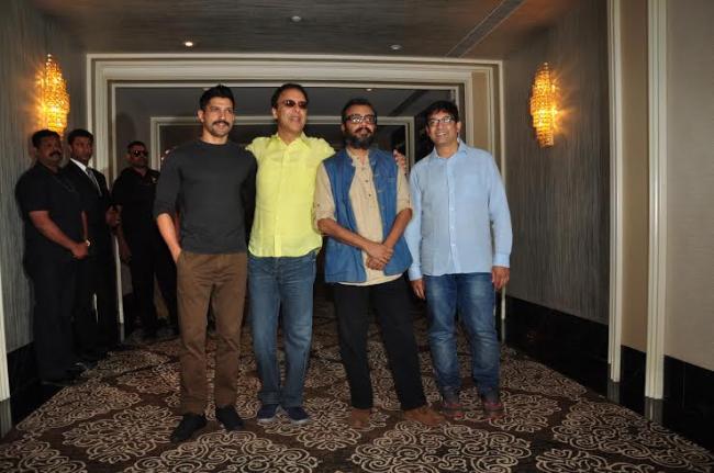 Vidhu Vinod Chopra launches screenplays of Guru Dutt's films