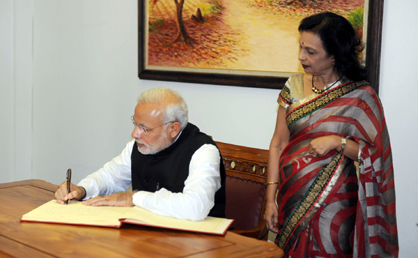 Narendra Modi at Ganga Talao