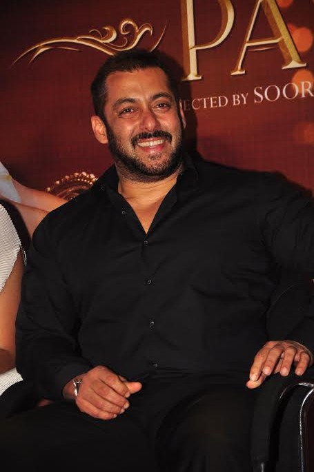 Prem Ratan Dhan Payo's team holds informal meet