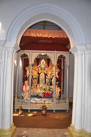 Durga Puja celebrations at Latubabu Chatubabur Bari