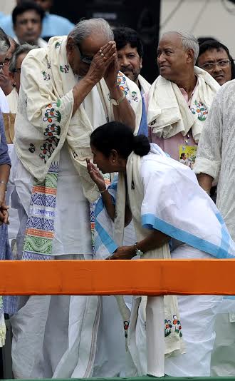 Mamata Banerjee addresses 21 Martyr's Day rally in Kolkata