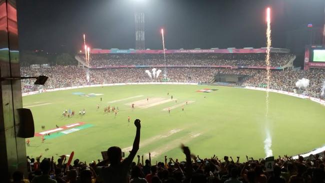 West Indies beat England to regain ICC World T20 title  