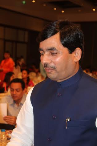 Kolkata: Election debate heats up Bengal politics