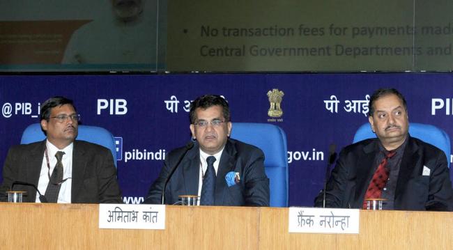 Pranab Mukherjee with the delegation from Young FICCI Ladies Organisation (YFLO)